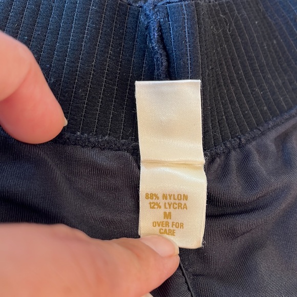 Victoria’s Secret Vintage Spanx. - Picture 6 of 7